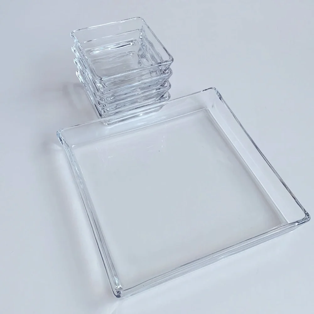 CRATE & BARREL Serve-ware Glass Platter Set of 5 for Entertaining
